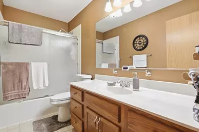 1860 Carl Drive, Round Lake Beach, IL 60073 - Photo 21