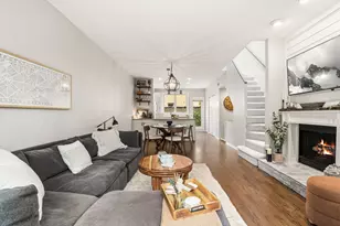 2939 N Honore St, Chicago, IL 60657 - Photo 9