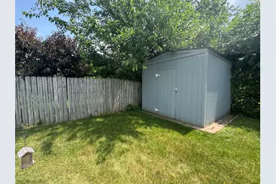 2833 Apple Avenue, Waukegan, IL 60085 - Photo 33