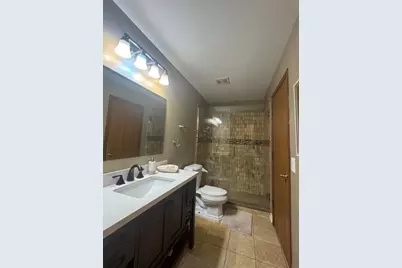 2833 Apple Avenue, Waukegan, IL 60085 - Photo 11