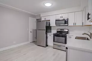 7500 W Addison St, Chicago, IL 60634 - Photo 7