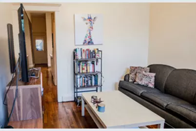 1911 W Belmont Avenue #1, Chicago, IL 60657 - Photo 5