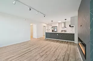 3600 N Lake Shore Dr, Chicago, IL 60613 - Photo 5
