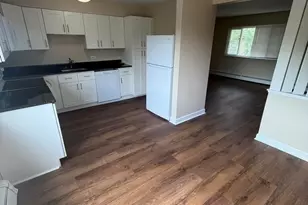 573 Pershing Ave, Glen Ellyn, IL 60137 - Photo 3