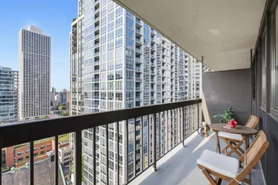 33 W Delaware Place #22H, Chicago, IL 60610 - Photo 17