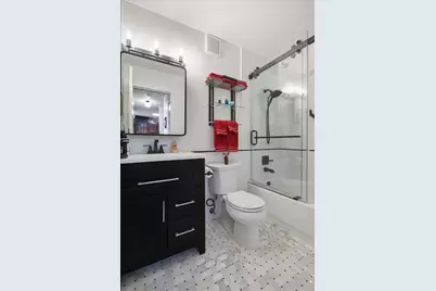 33 W Delaware Place #22H, Chicago, IL 60610 - Photo 15