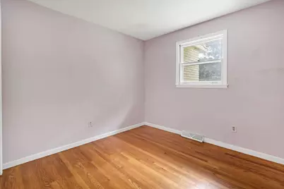 2736 Wall Avenue, Waukegan, IL 60087 - Photo 11