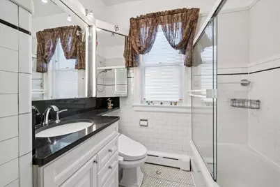 5725 N Sacramento Avenue, Chicago, IL 60659 - Photo 13
