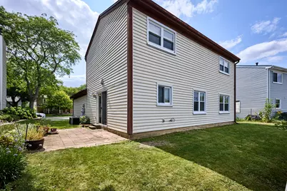 593 Iroquois Trail, Carol Stream, IL 60188 - Photo 15