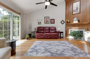 130 Chambord Ct, Bloomingdale, IL 60108 - Photo 7