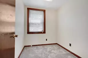 2858 W 38th Pl, Chicago, IL 60632 - Photo 27