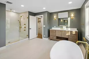 498 W 3rd Ave, Elmhurst, IL 60126 - Photo 19