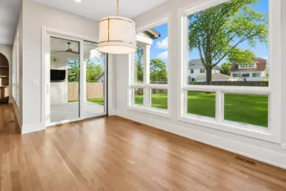498 W 3rd Avenue, Elmhurst, IL 60126 - Photo 13