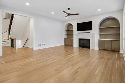 498 W 3rd Avenue, Elmhurst, IL 60126 - Photo 7
