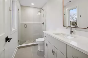 498 W 3rd Ave, Elmhurst, IL 60126 - Photo 25