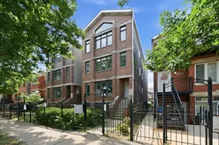 2527 W Harrison St, Chicago, IL 60612 - Photo 1