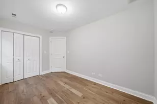 2527 W Harrison St, Chicago, IL 60612 - Photo 21