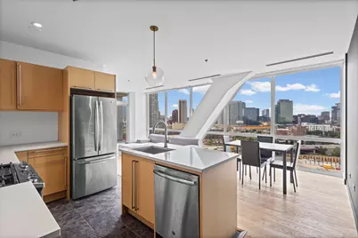 510 W Erie Street #1303, Chicago, IL 60654 - Photo 3