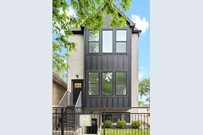 538 N Trumbull Avenue, Chicago, IL 60624 - Photo 1