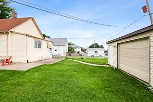 2819 Commercial Ave, South Chicago Heights, IL 60411 - Photo 19