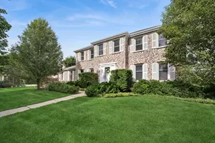 4008 N Walnut Ave, Arlington Heights, IL 60004 - Photo 3