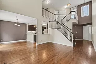 11044 72nd St, Indian Head Park, IL 60525 - Photo 5
