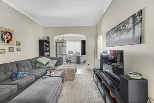 4824 W Byron St, Chicago, IL 60641 - Photo 15