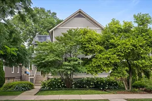 1136 Florence Ave, Evanston, IL 60202 - Photo 1