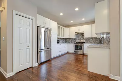 2460 Violet Street #2460, Glenview, IL 60026 - Photo 9