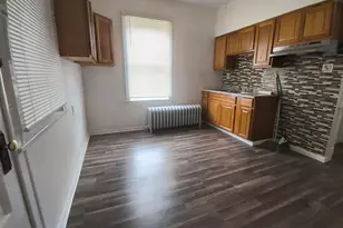 2542 W 64th St, Chicago, IL 60629 - Photo 5