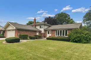 15208 Royal Foxhunt Rd, Orland Park, IL 60462 - Photo 1