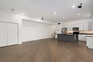 1761 W Morse Ave, Chicago, IL 60626 - Photo 9