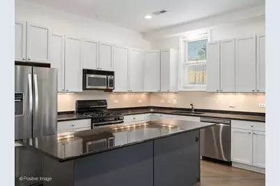 1761 W Morse Avenue #GS, Chicago, IL 60626 - Photo 7