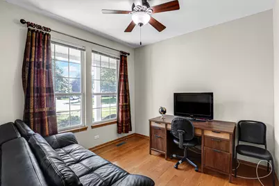 1081 Westfield Way, Mundelein, IL 60060 - Photo 9