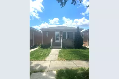 7519 W Winnemac Avenue, Harwood Heights, IL 60706 - Photo 1