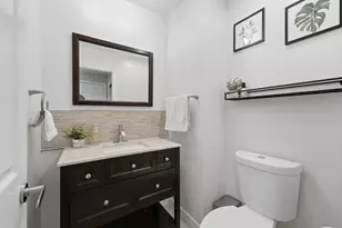 252 W Golfview Terrace, Palatine, IL 60067 - Photo 11