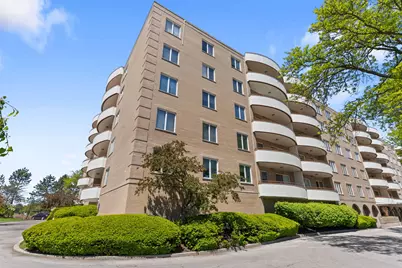 6400 N Cicero Avenue #212, Lincolnwood, IL 60712 - Photo 1