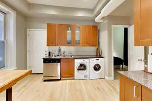 1729 W Erie St, Chicago, IL 60622 - Photo 11