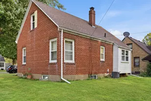 1315 7th Ave, Sterling, IL 61081 - Photo 7