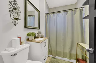 3353 W 60th St, Chicago, IL 60629 - Photo 13