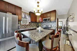 3353 W 60th St, Chicago, IL 60629 - Photo 7
