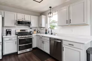 14115 Prairie Commons Ln, South Beloit, IL 61080 - Photo 9