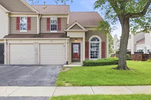 129 Crab Tree Dr, Westmont, IL 60559 - Photo 1