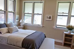 10638 S Eberhart Ave, Chicago, IL 60628 - Photo 15