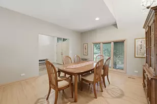 8416 Evergreen Ln, Darien, IL 60561 - Photo 15