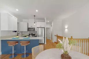 4662 N Winthrop Ave, Chicago, IL 60640 - Photo 3