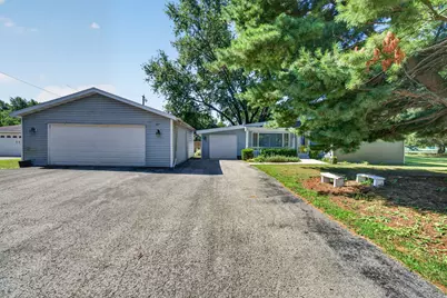 5775 Peart Road, Morris, IL 60450 - Photo 1