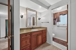 117 York Ct, Naperville, IL 60540 - Photo 19