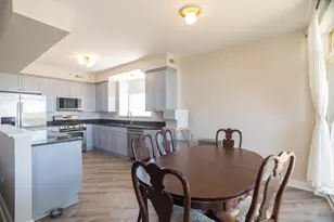8440 Callie Ave, Morton Grove, IL 60053 - Photo 9