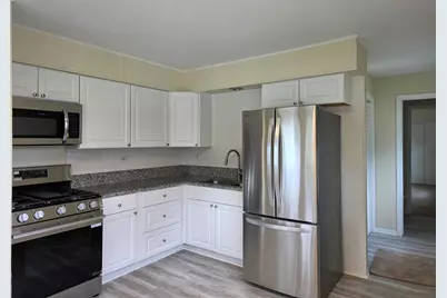 70 N Idlewild Avenue, Mundelein, IL 60060 - Photo 7